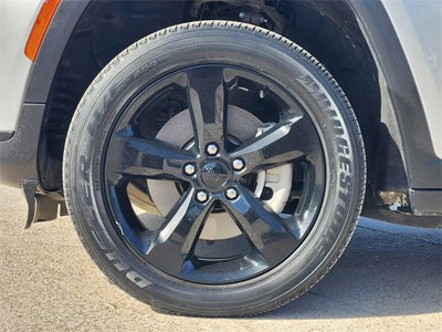 2023 Jeep Grand Cherokee L Base