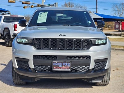 2023 Jeep Grand Cherokee L Base