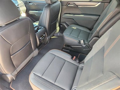 2026 GMC Acadia AWD AT4