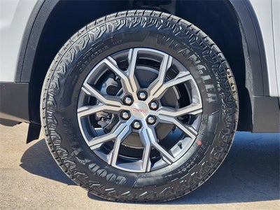 2026 GMC Acadia AWD AT4