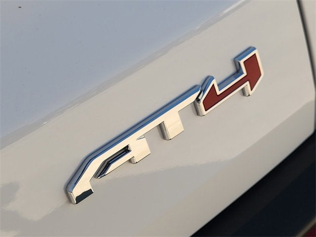 2026 GMC Acadia AWD AT4