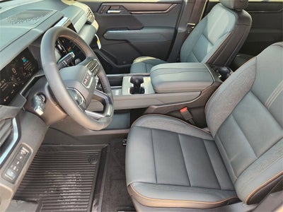 2026 GMC Acadia AWD AT4