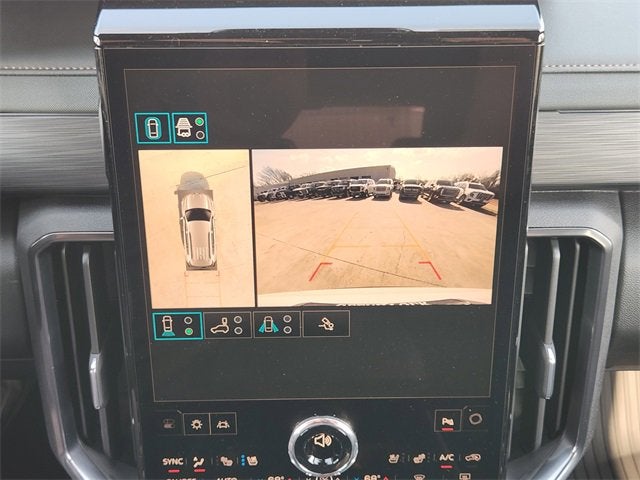 2026 GMC Acadia AWD AT4