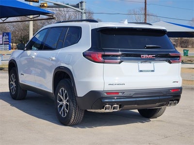 2026 GMC Acadia AWD AT4