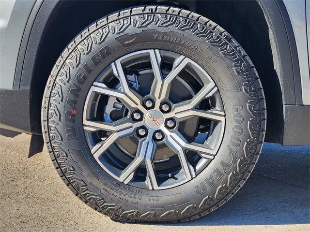 2026 GMC Acadia AWD AT4