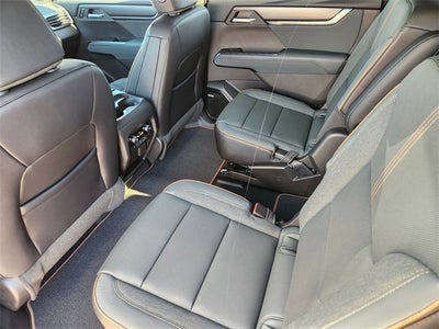 2026 GMC Acadia AWD AT4