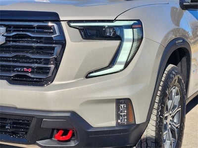 2026 GMC Acadia AWD AT4