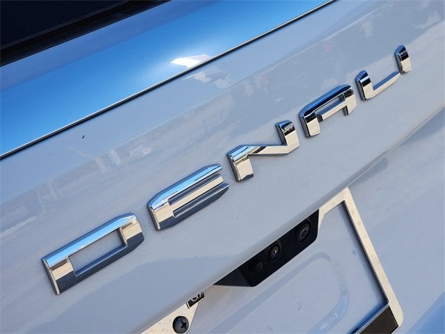 2025 GMC Yukon Denali