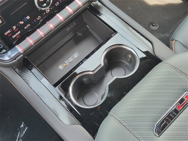 2025 GMC Yukon XL AT4