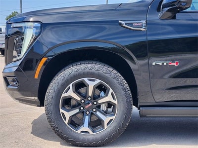 2025 GMC Yukon XL AT4