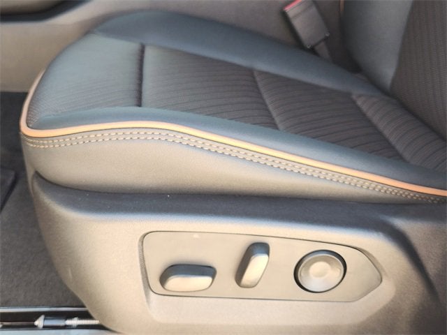 2026 GMC Canyon 4WD AT4