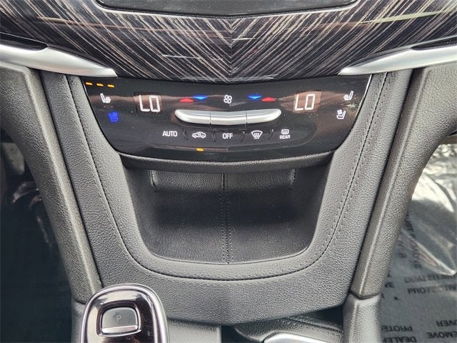 2025 Cadillac XT6 FWD Premium Luxury