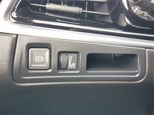 2025 Cadillac XT6 FWD Premium Luxury