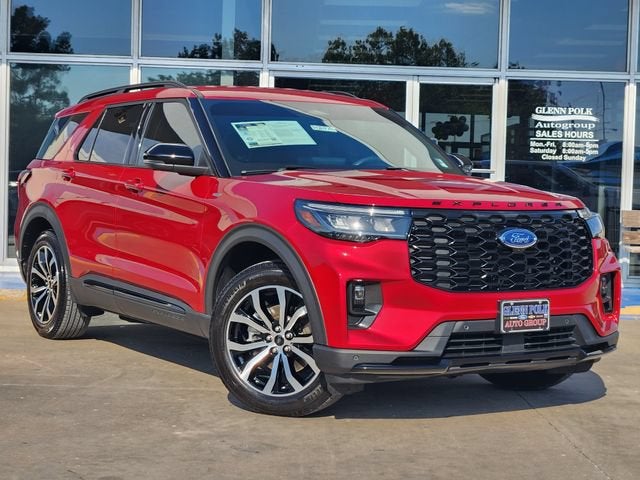 2025 Ford Explorer ST-Line