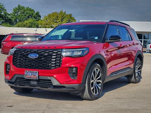 2025 Ford Explorer ST-Line