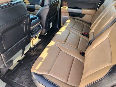 2024 Ford Super Duty F-350 SRW Lariat