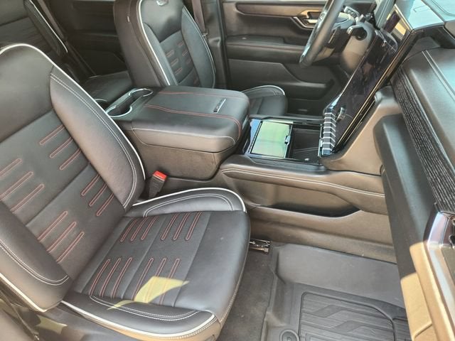 2025 GMC Yukon AT4 Ultimate
