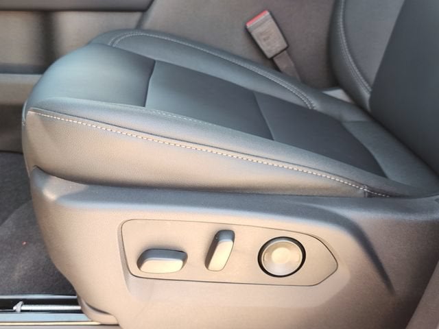 2026 Chevrolet Tahoe LT - Photo 18
