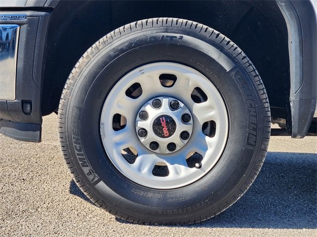 2024 GMC Sierra 2500 HD Pro