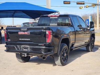 2025 GMC Sierra 2500 HD AT4