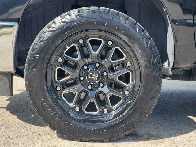2016 Nissan Titan XD SL