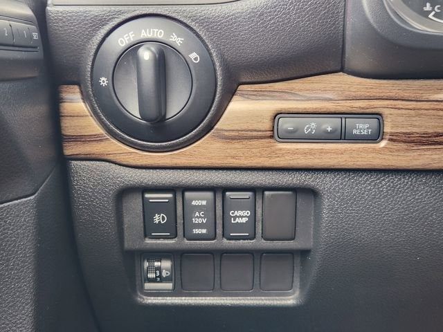 2016 Nissan Titan XD SL