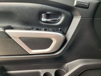 2016 Nissan Titan XD SL