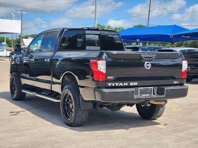 2016 Nissan Titan XD SL