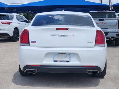 2019 Chrysler 300 Touring