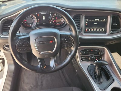 2022 Dodge Challenger SXT