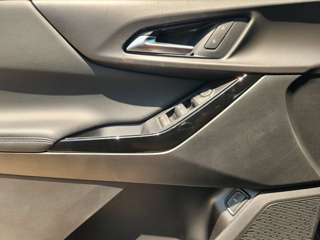 2027 Chevrolet Equinox LT - Photo 16