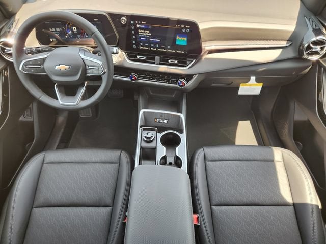2027 Chevrolet Equinox LT - Photo 18