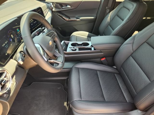 2027 Chevrolet Equinox LT - Photo 9
