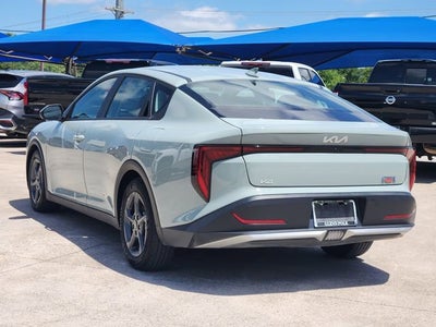 2025 Kia K4 LXS