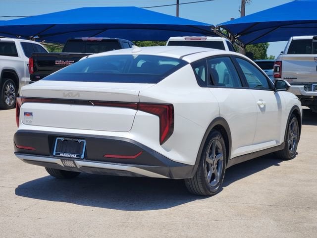 2025 Kia K4 LXS