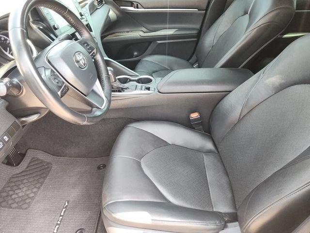 2021 Toyota Camry Hybrid XLE