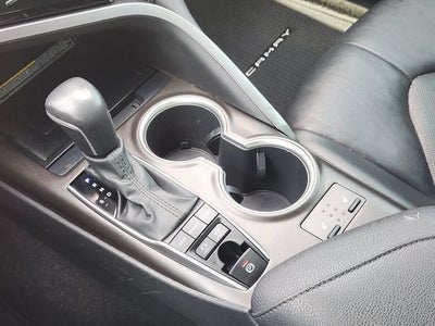 2021 Toyota Camry Hybrid XLE