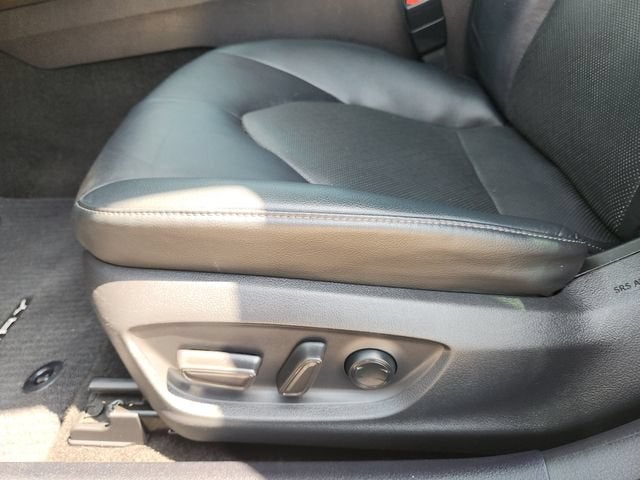 2021 Toyota Camry Hybrid XLE