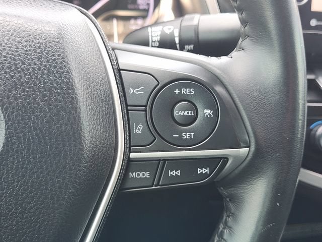 2021 Toyota Camry Hybrid XLE