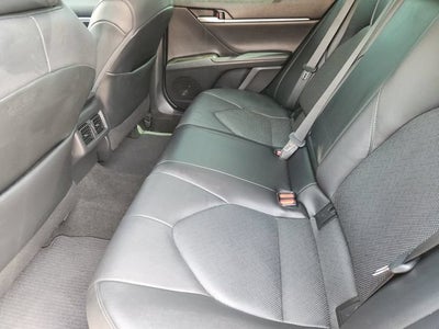 2021 Toyota Camry Hybrid XLE