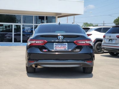 2021 Toyota Camry Hybrid XLE