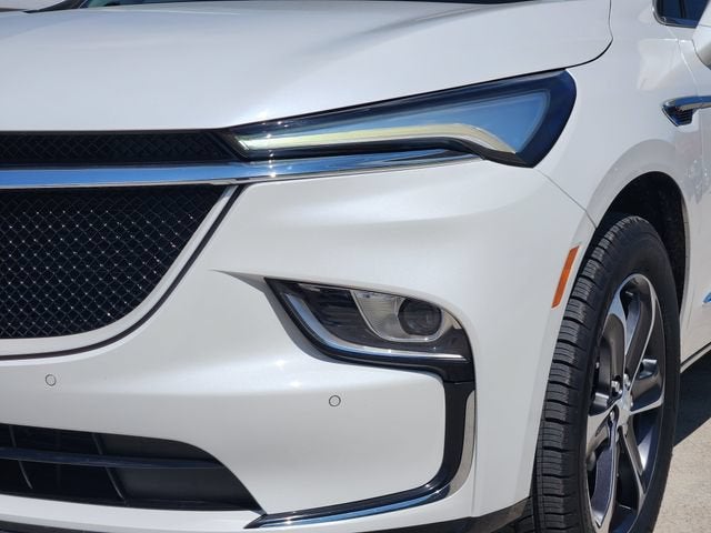 2022 Buick Enclave Essence