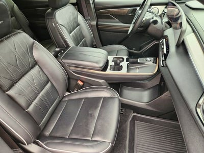 2025 Buick Enclave Avenir