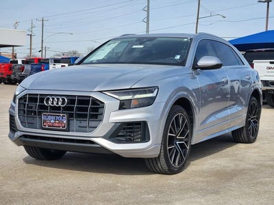 2021 Audi Q8 Premium
