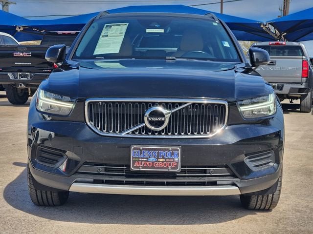 2019 Volvo XC40 Momentum